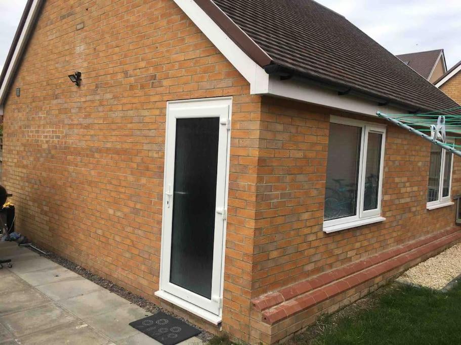 Luxurious 1 Bedroom Guest Near Mk Centre Apartment Milton Keynes